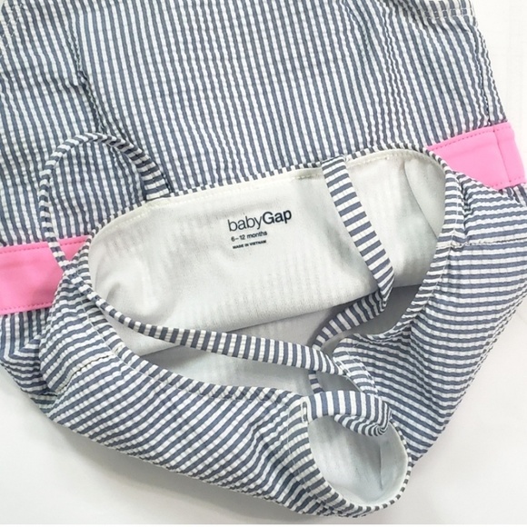 Baby Gap Seersucker Swimsuit 6-12 Months - Picture 4 of 4